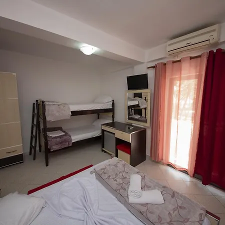 Krenari Hotel Golem (Tirana)