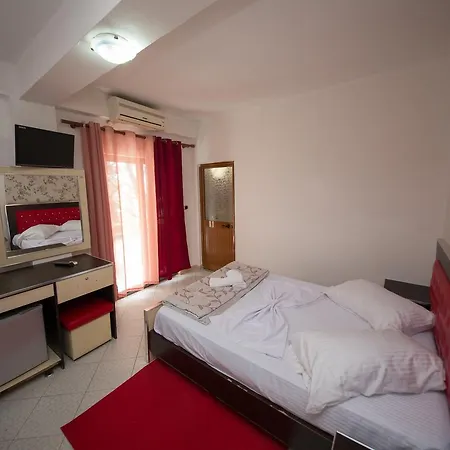 Krenari Hotel Golem (Tirana)